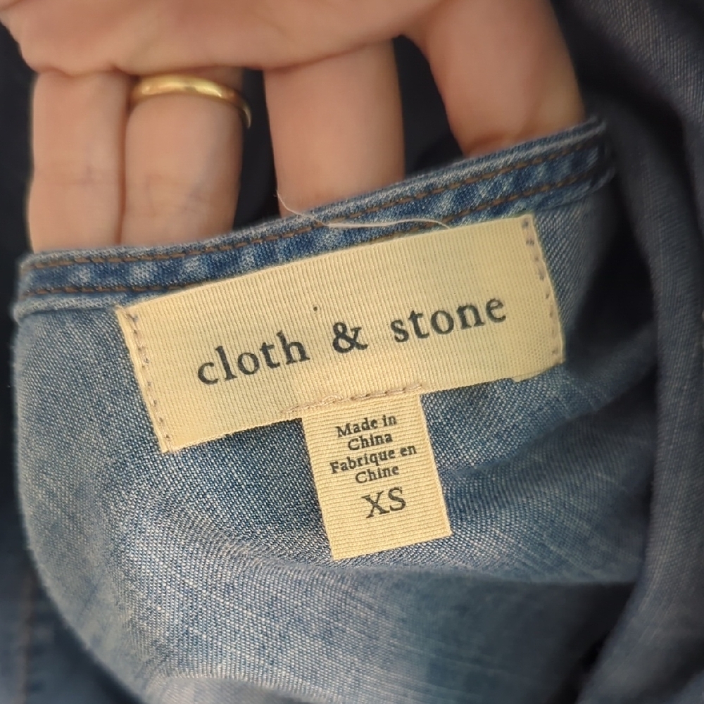 Cloth & Stone Indigo Tunic Top - Picture 3 of 4
